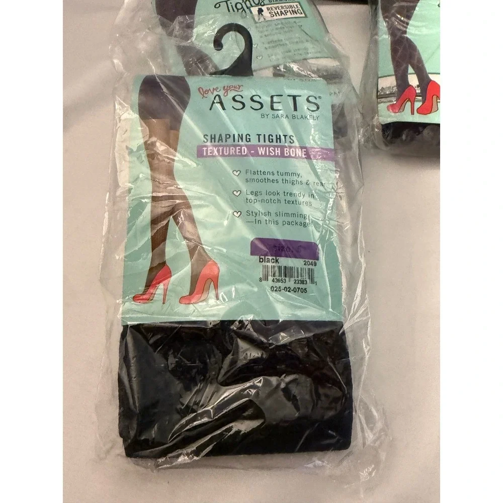 Lot of 5 Assets by Sara Blakely Size 5 Shaping Tights Black NIP Spanx Mix